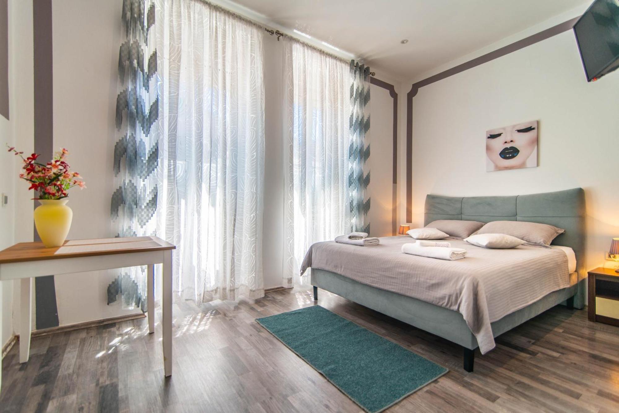 Giovanna Boutique & Pool Gasthof